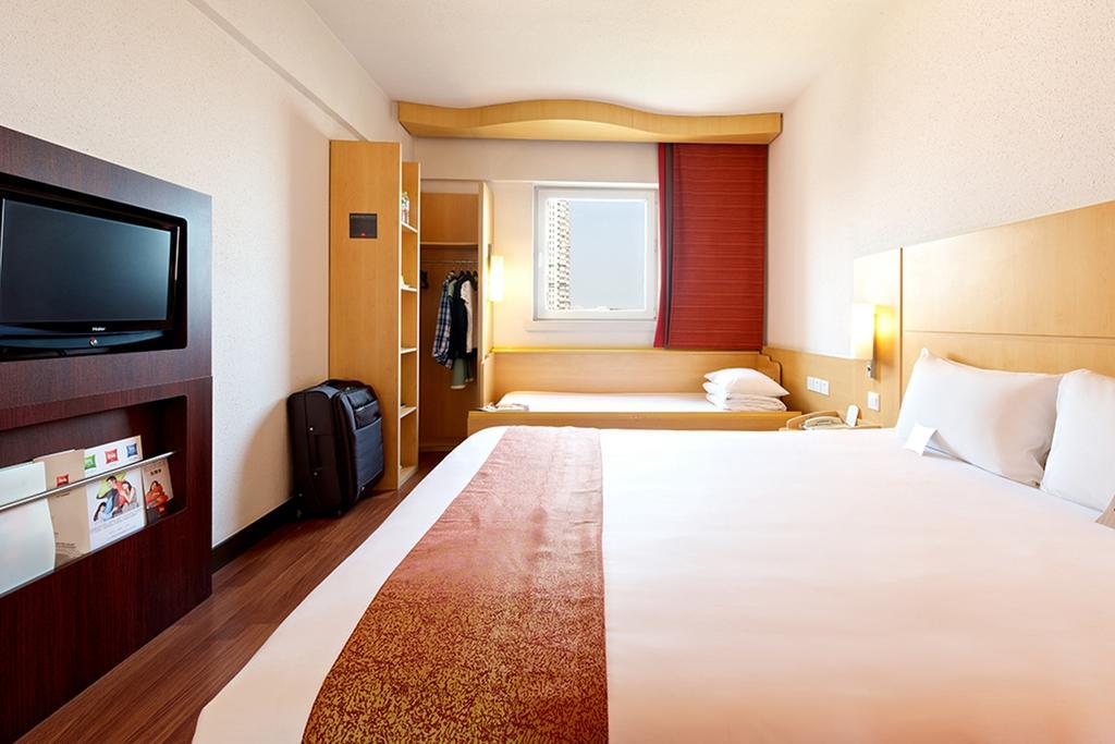 Ibis Ningbo Qianhu Plaza Hotel Εξωτερικό φωτογραφία